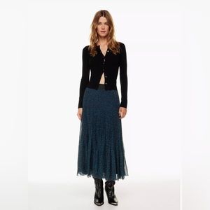Brand new Aritzia pleated Wilfred skirt in night bird blue.